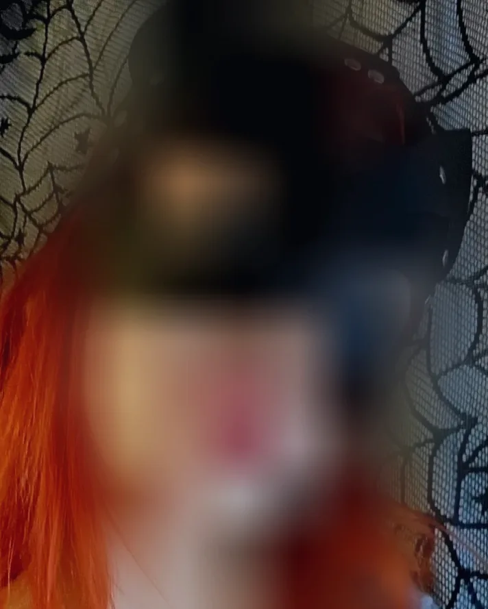 Frieda, 33
