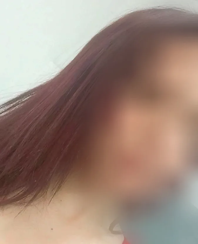 Jasmin, 21