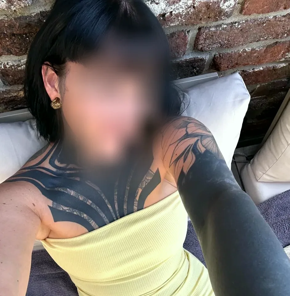 Luisa, 35