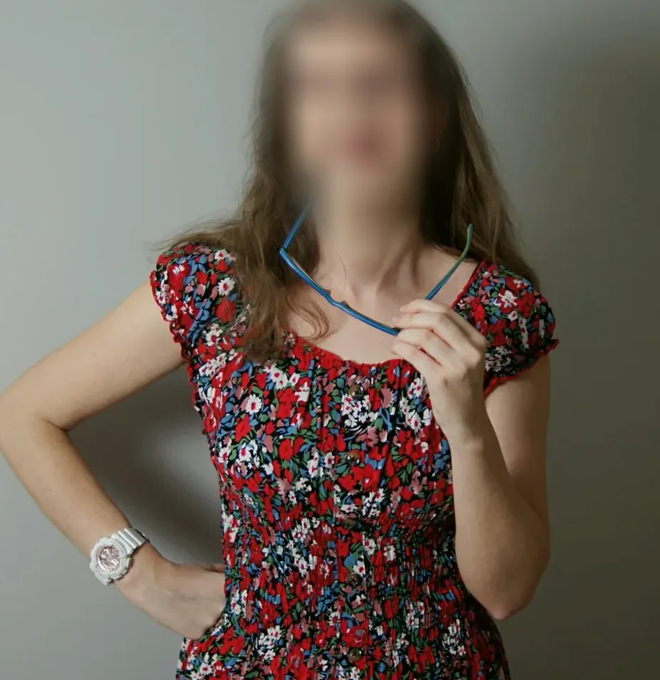 Romy, 35