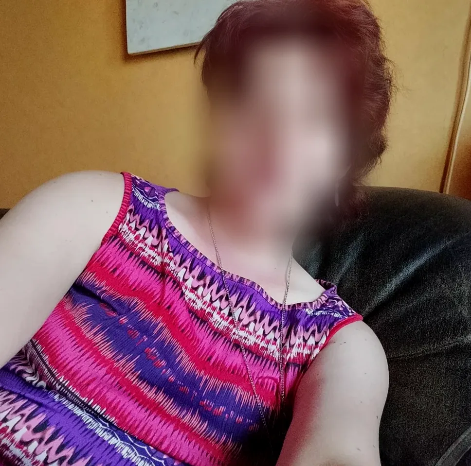 Theresa, 35