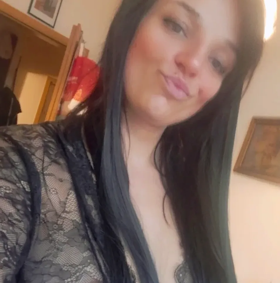 Theresa, 36